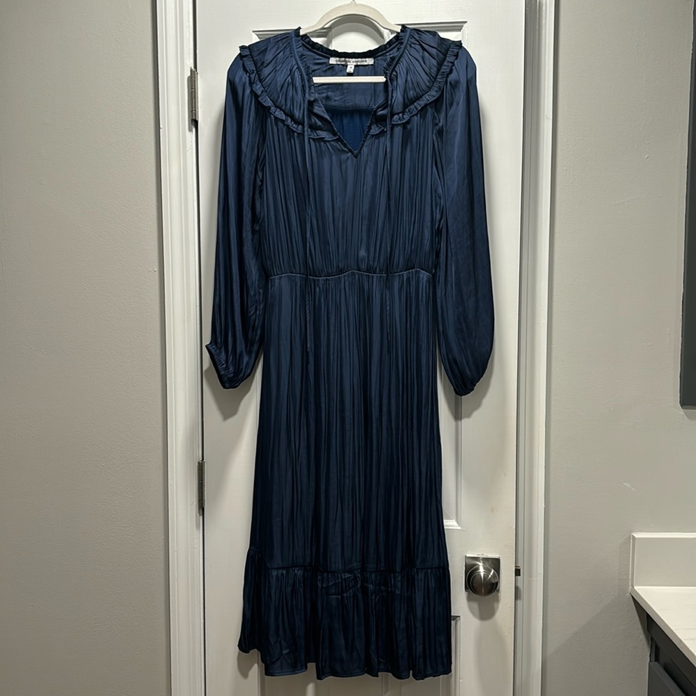 Collective Concepts MIDI Navy lined Dress EUC